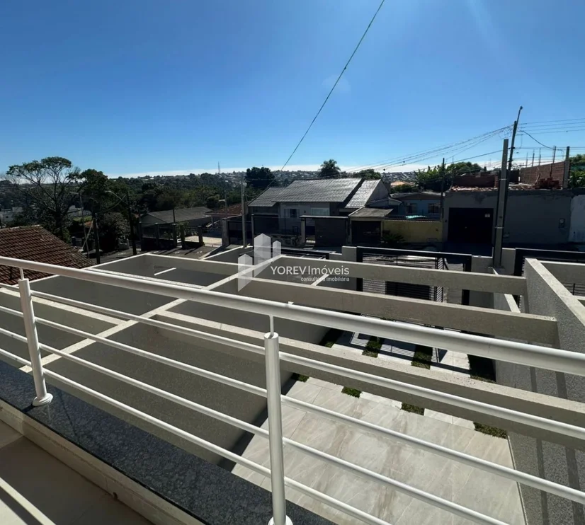 Foto Sobrado com 3 quartos (1 suíte) - Bairro Órfãs