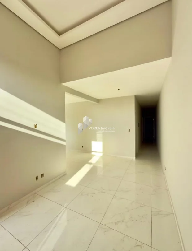 Foto Casa com 3 quartos (1 suíte) e piscina - Uvaranas