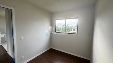Apartamento Com Dois Quartos - Avenida Siqueira Campos