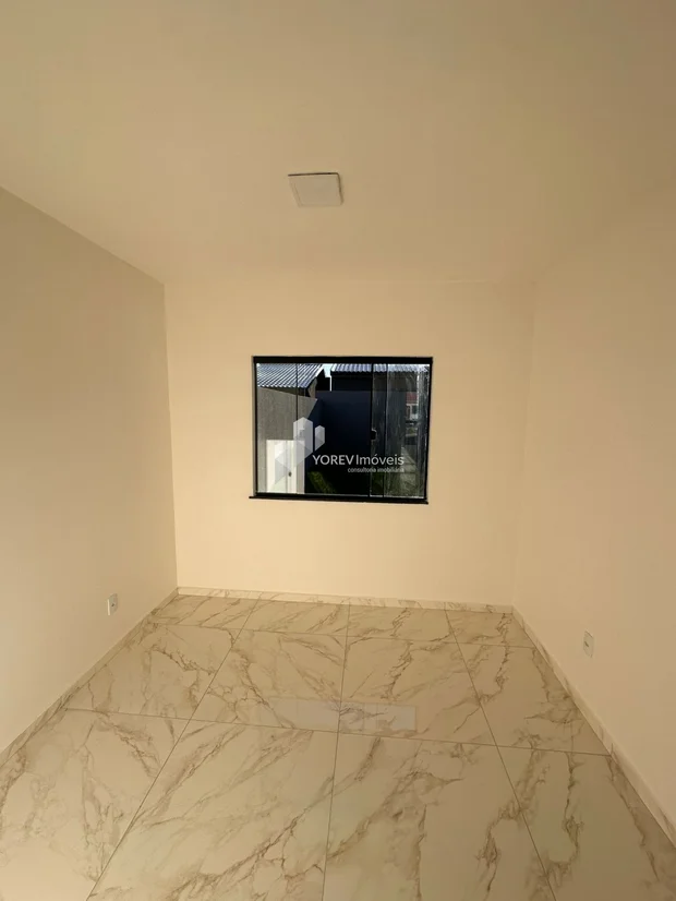 Foto Casa com dois quartos (amplo terreno) - Terraliz