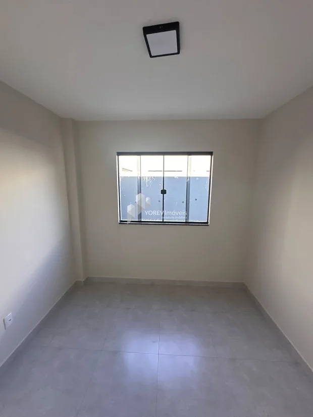 Foto CASA TÉRREA COMPLETA EM UVARANAS | COM EDÍCULA E MUITO ESPAÇO
