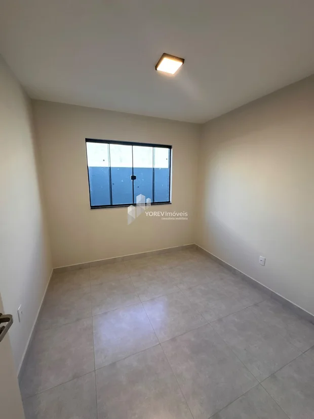 Foto CASA TÉRREA COMPLETA EM UVARANAS | COM EDÍCULA E MUITO ESPAÇO