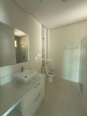 Apartamento à Venda  Condomínio Santos Dumont