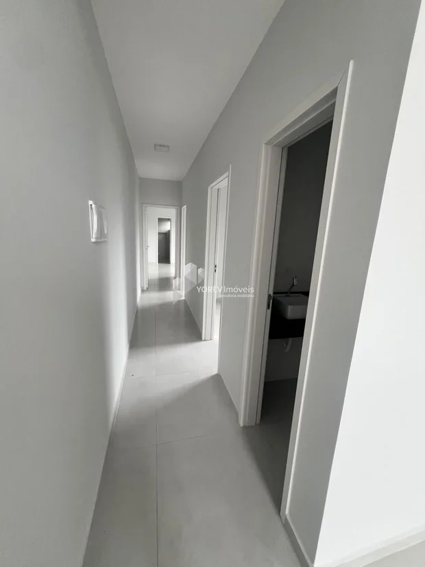 Foto Casa 3 quartos sendo um suíte - Bairro Campo Belo III