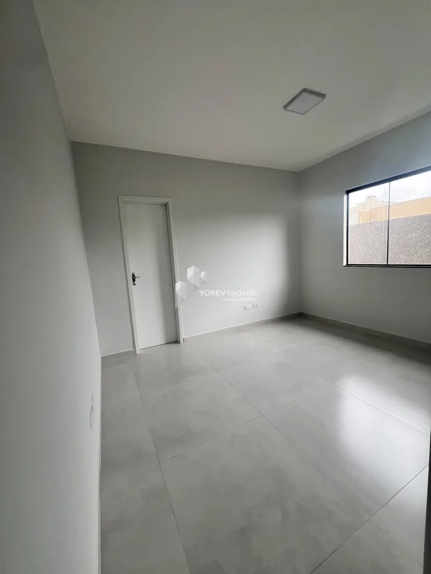 Foto Casa 3 quartos sendo um suíte - Bairro Campo Belo III