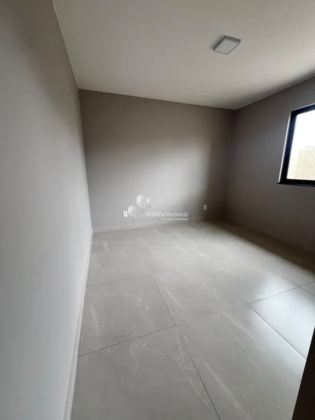 Foto ? CASA À VENDA  EM UVARANAS