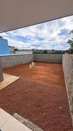 Miniatura - Foto Casa com 3 quartos - Bairro Lagoa Dourada