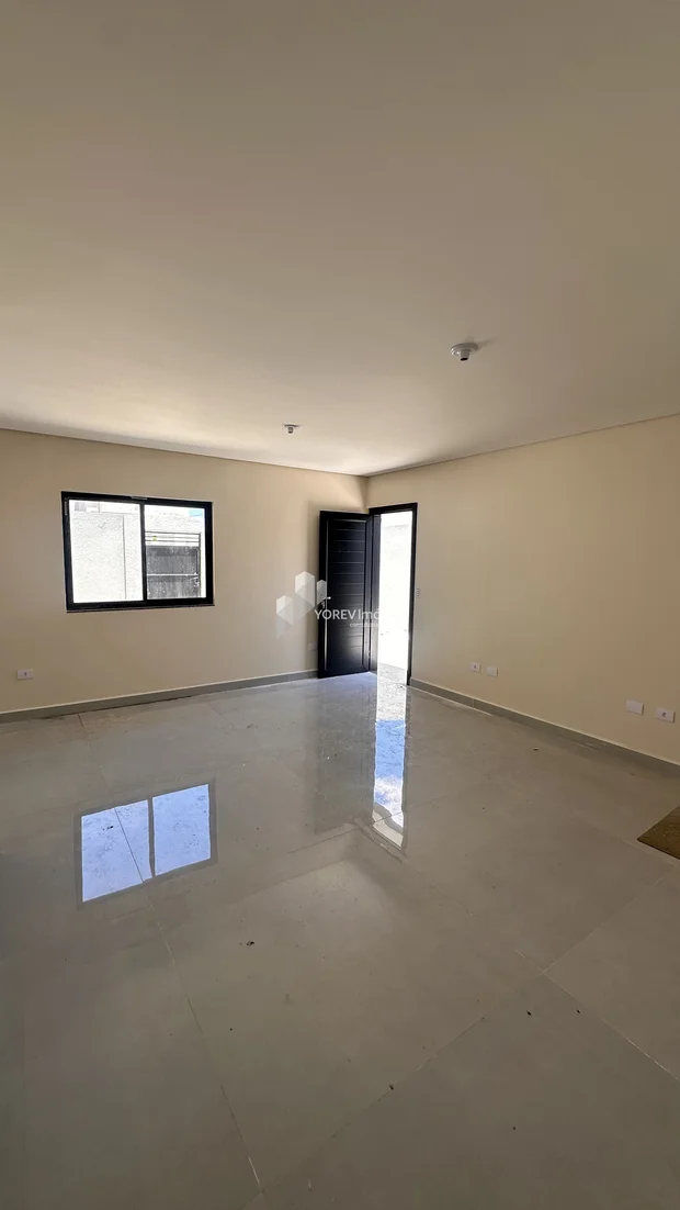 Foto Casa de esquina - Uvaranas