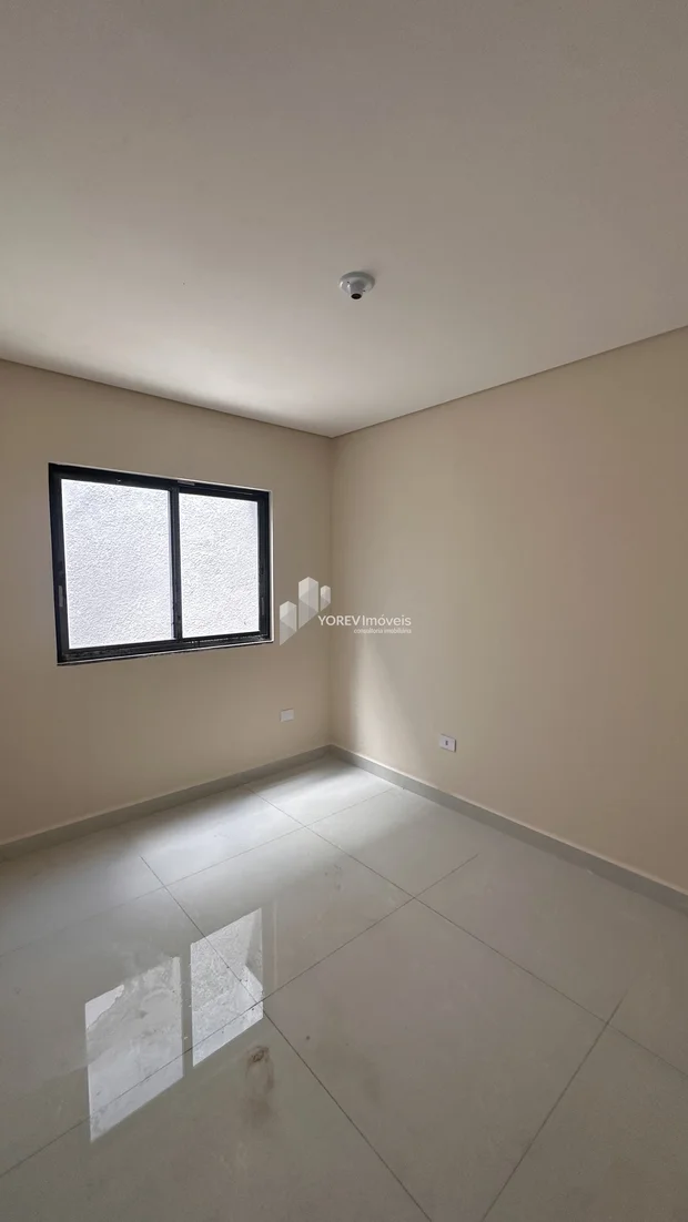 Foto Casa de esquina - Uvaranas