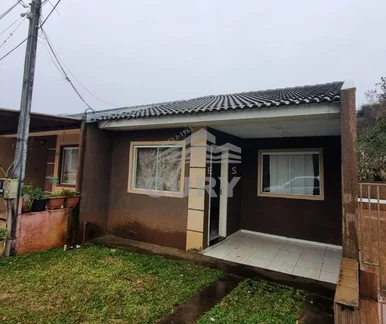 <strong>CASA NO COLÔNIA DONA LUÍZA</strong>
