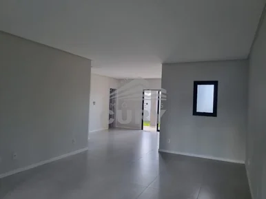 Sobrado à Venda No Condomínio Doman