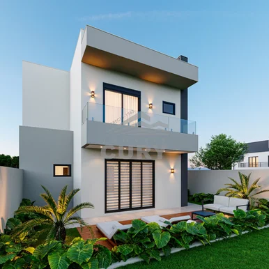 Sobrado No Condomínio Bosque Mistral.