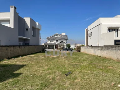 Terreno á Venda - Condominio Fontana Di Trevi