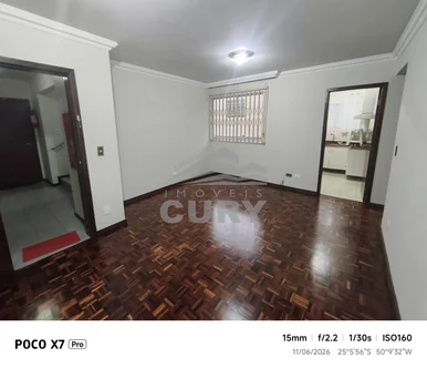 Apartamento Central, Excelente Localização, Com 2 Quartos E Garagem Coberta