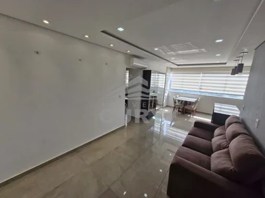 <strong>Apartamento excelente localização em Uvaranas com 2 quartos</strong>