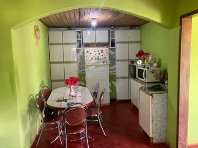 Casa Térrea, 3 Quartos, 2 Banheiros
