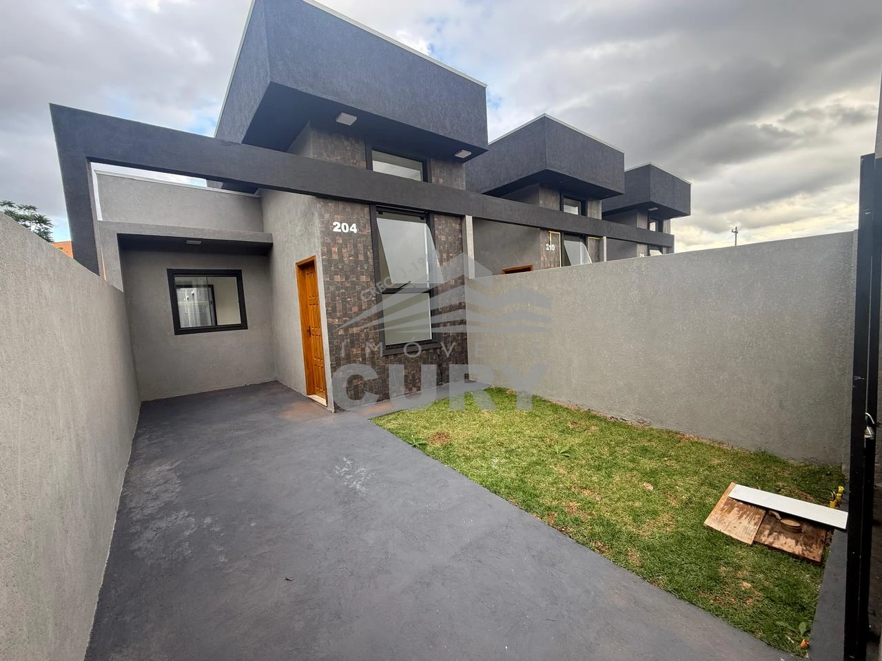 Casa Alvenaria 3 Quartos, 1 Suite, Com Terreno, Bairro Novo Progresso