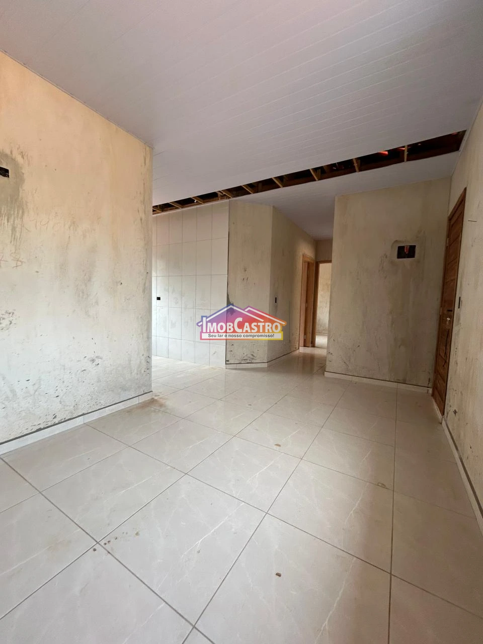 <strong>CASA DE 3 QUARTOS E 1 BANHEIRO PRONTA - NOVO HORIZONTE</strong>