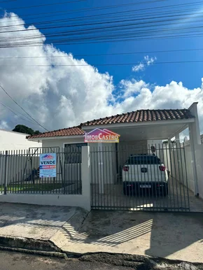 CASA COM CHURRASQUEIRA E 2 QUARTOS - JARDIM ARAPONGAS - Foto 2