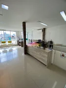 <strong>PONTO COMERCIAL COM 9 SALAS À VENDA - CENTRO</strong>