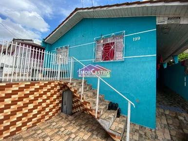 <strong>CASA DE 3 QUARTOS COM GARAGEM COBERTA - JARDIM ARAPONGAS</strong>