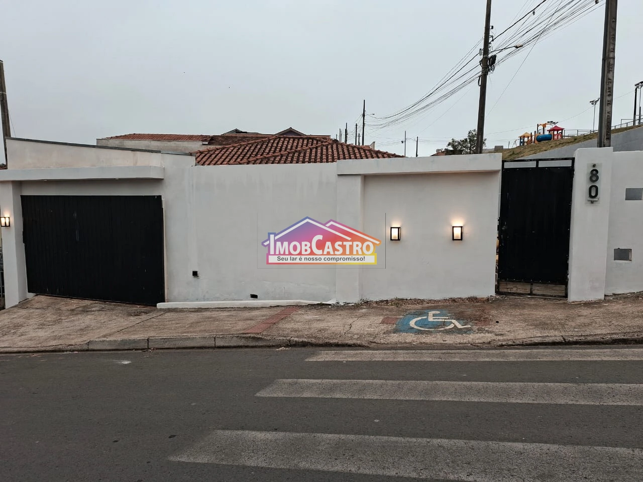 <strong>IMÓVEL COM 3 QUARTOS E PISCINA - NOSSA SENHORA DAS GRAÇAS</strong>