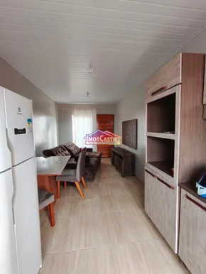 <strong>IMÓVEL DE 2 QUARTOS PARA LOCAÇÃO EM CASTRO - VILA SANTA CRUZ</strong>