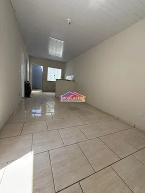 <strong>CASA DE 2 QUARTOS PRÓXIMO DO CLUBE DE CAMPO - JD. DAS NAÇÕES</strong>