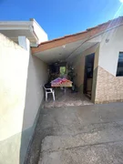 <strong>CASA DE 2 QUARTOS COM TERRENO DE 300M² - JARDIM BELA VISTA</strong>