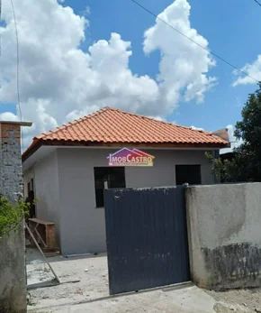 <strong>CASA COM 2 QUARTOS PRONTA PARA MORAR - JARDIM PRIMAVERA</strong>