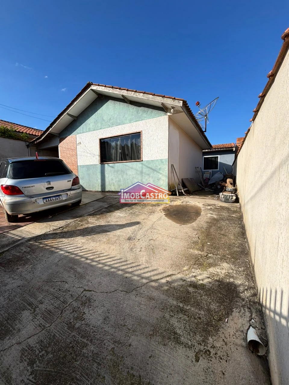 <strong>CASA COM EDÍCULA SENDO COM 2 DORMITÓRIOS - JARDIM ALVORADA</strong>