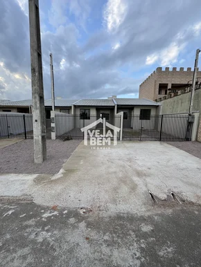 <strong>Casa Nova com Suíte e Terreno Amplo no Bairro Esplanada</strong>