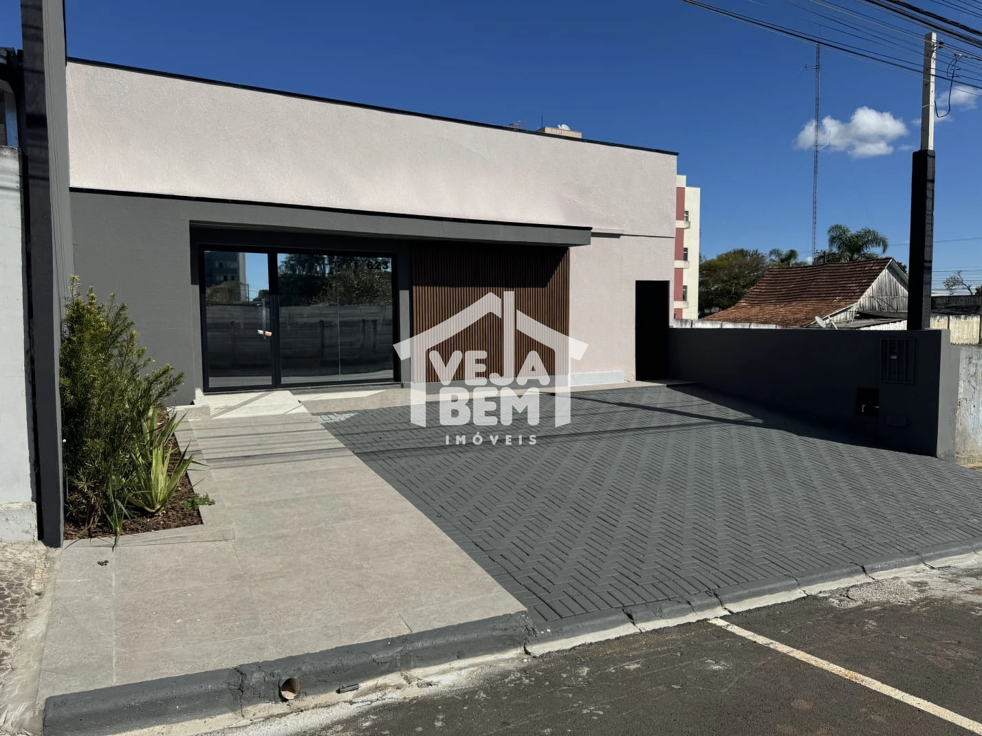Imóvel Comercial - Primeira Locação - Próx. Balduíno Taques
