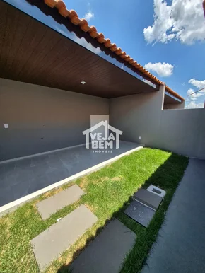 Imóvel Com Edícula - Terraliz