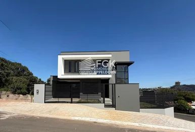 <strong>Sobrado, Jardim dos Bancários, Castro/PR</strong>