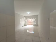 <strong>Kitinete 02, Centro, Castro/PR</strong>