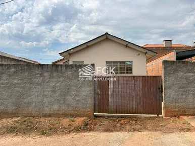 <strong>Casa, Alvorada, Castro/PR</strong>