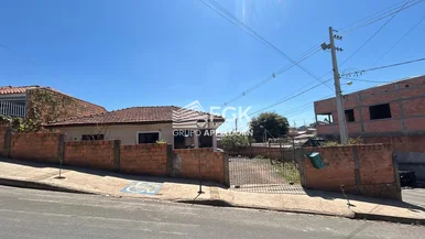 <strong>Casa, Santa Terezinha, Castro/PR</strong>