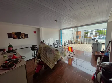 <strong>Casa, Jardim Alvorada, Castro/PR</strong>