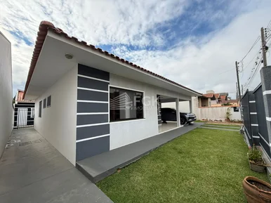 <strong>Casa, Centro, Carambeí/PR</strong>