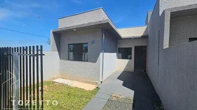 Casa Em Laje Na Região Do Pimentel Em Uvaranas