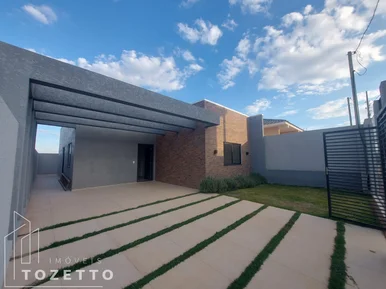 <strong>Excelente casa à venda no Le Parc em Uvaranas</strong>