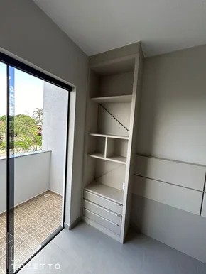 Sobrado No Residencial Camila De Cássia Barszcz