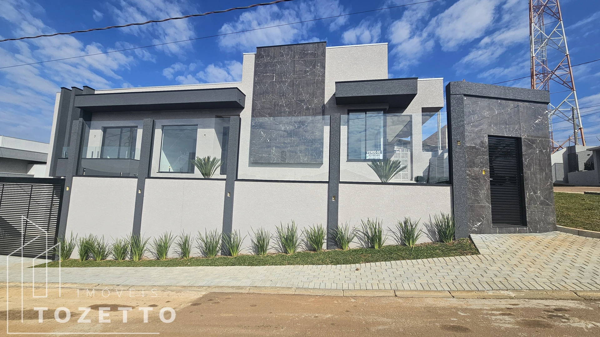 Casa Alto Padrão No Residencial Lê Parc- Uvaranas