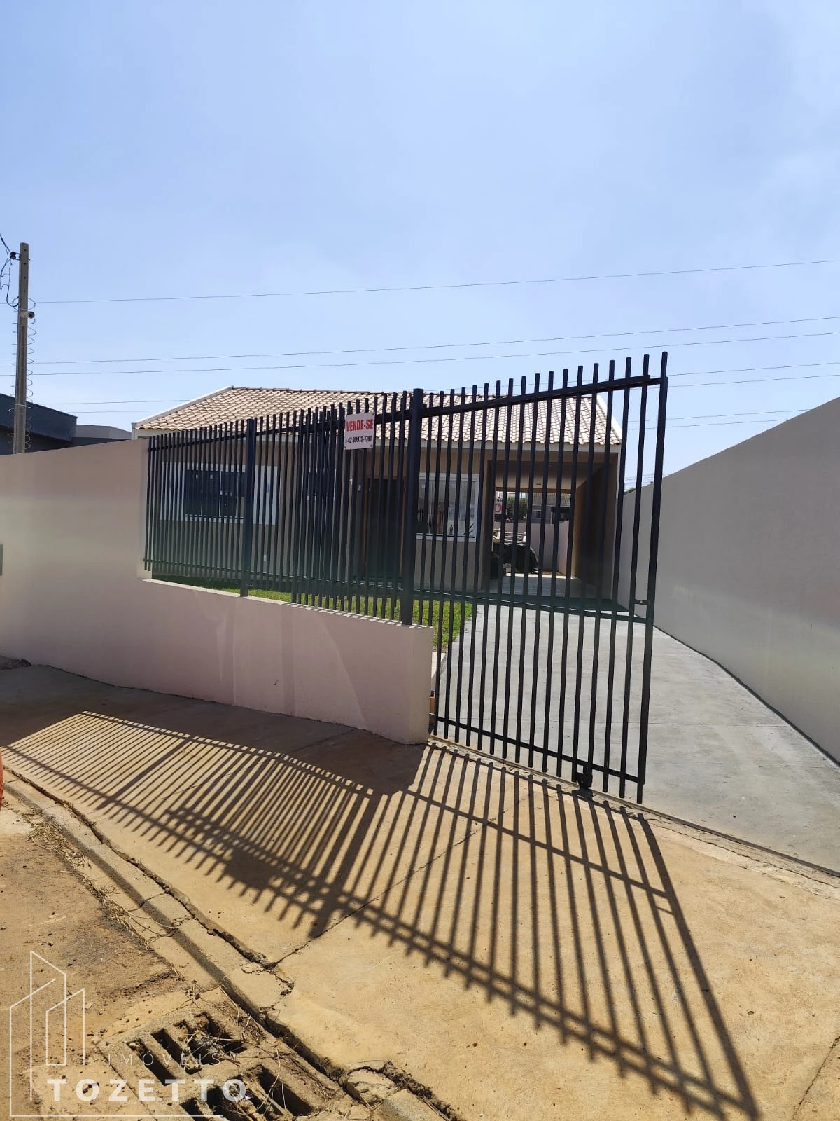 <strong>Casa com Amplo terreno</strong>