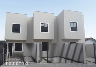 <strong>Oportunidade Imperdível: Sobrado no Residencial Maresia!</strong>