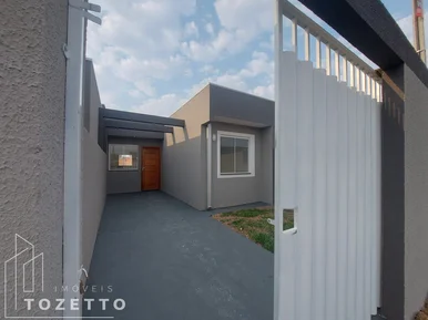 <strong>Belíssimas casas à venda no Dona Marly em Uvaranas</strong>