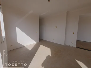 <strong>Excelente casa de esquina à venda no Le Parc</strong>