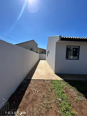 <strong>Oportunidade ! Casa 3 quartos no GSP -Uvaranas</strong>