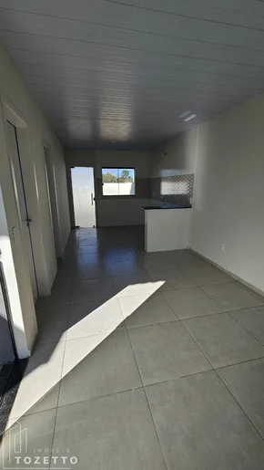 Excelente Casa Com Amplo Terreno Nos Fundos! Terraliz